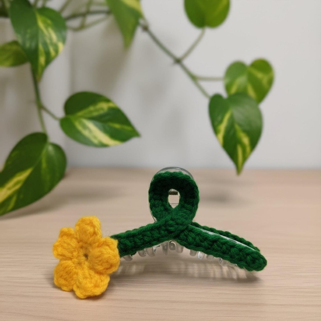 Handmade Crochet Flower Hair Clutcher
